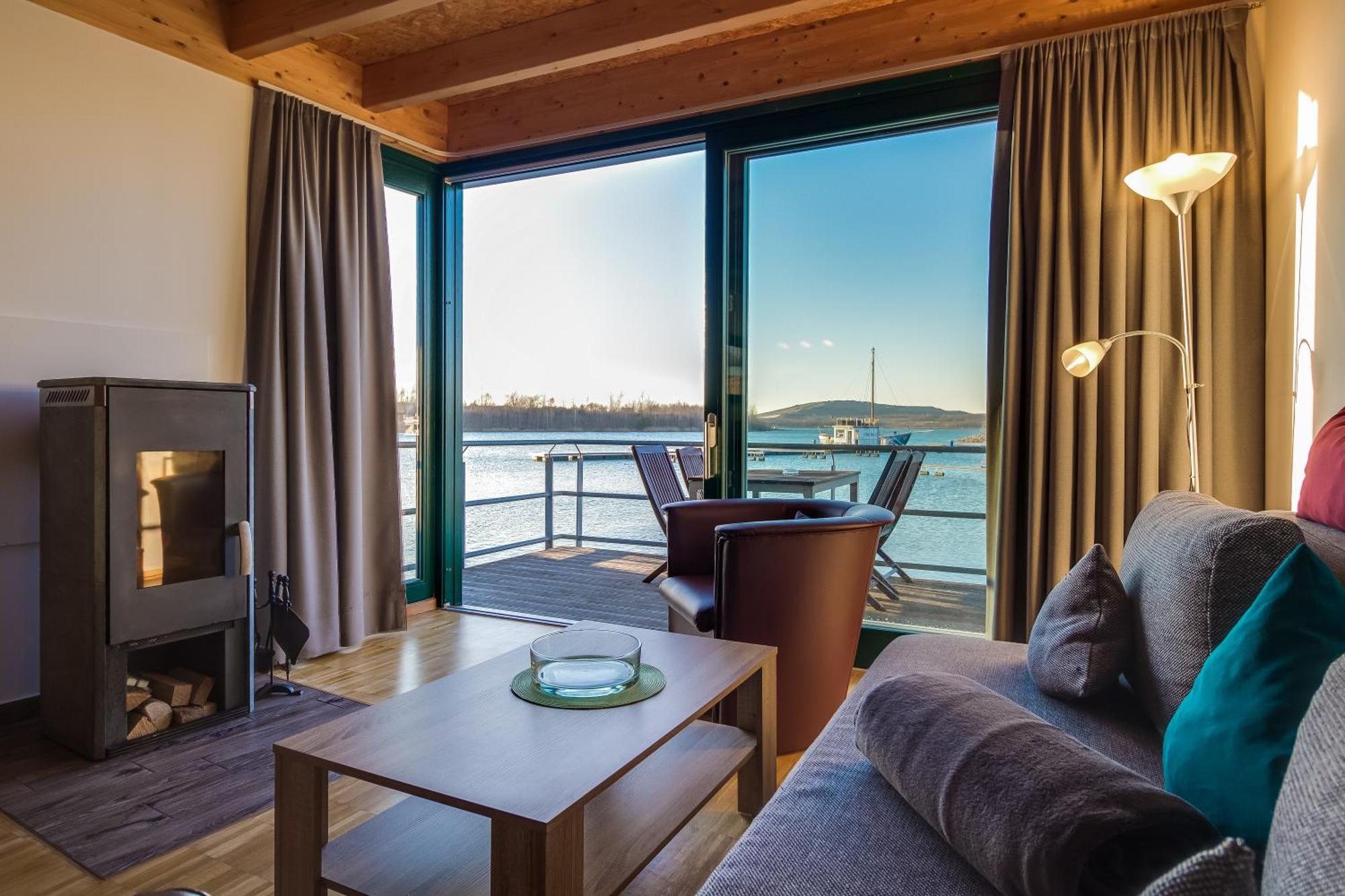 Lagovida Das Ferienresort Am Stoermthaler See Grosspoesna Ngoại thất bức ảnh