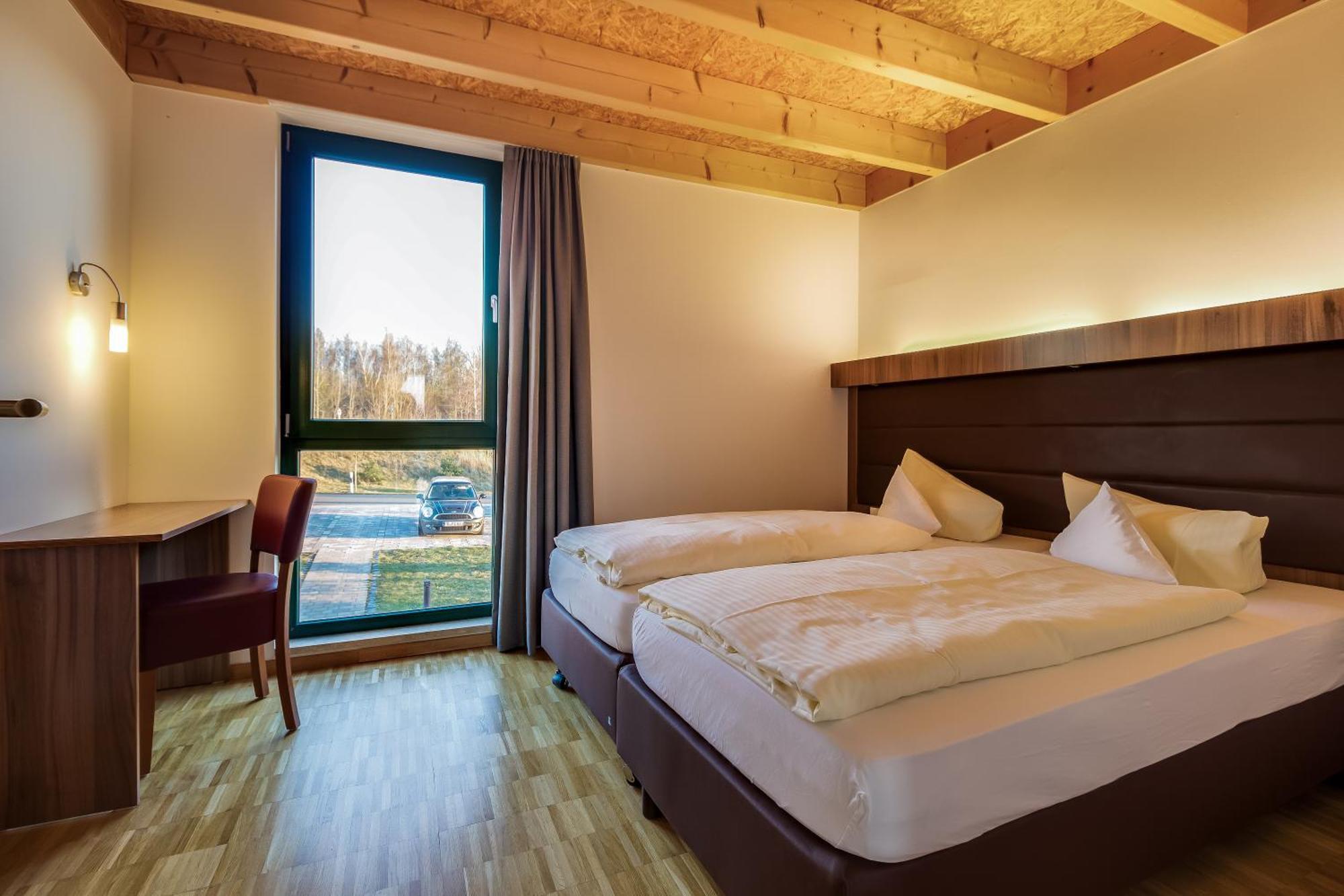 Lagovida Das Ferienresort Am Stoermthaler See Grosspoesna Ngoại thất bức ảnh