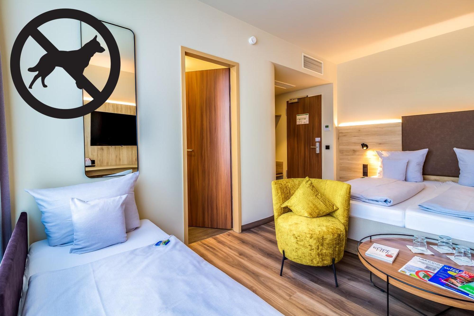 Lagovida Das Ferienresort Am Stoermthaler See Grosspoesna Ngoại thất bức ảnh
